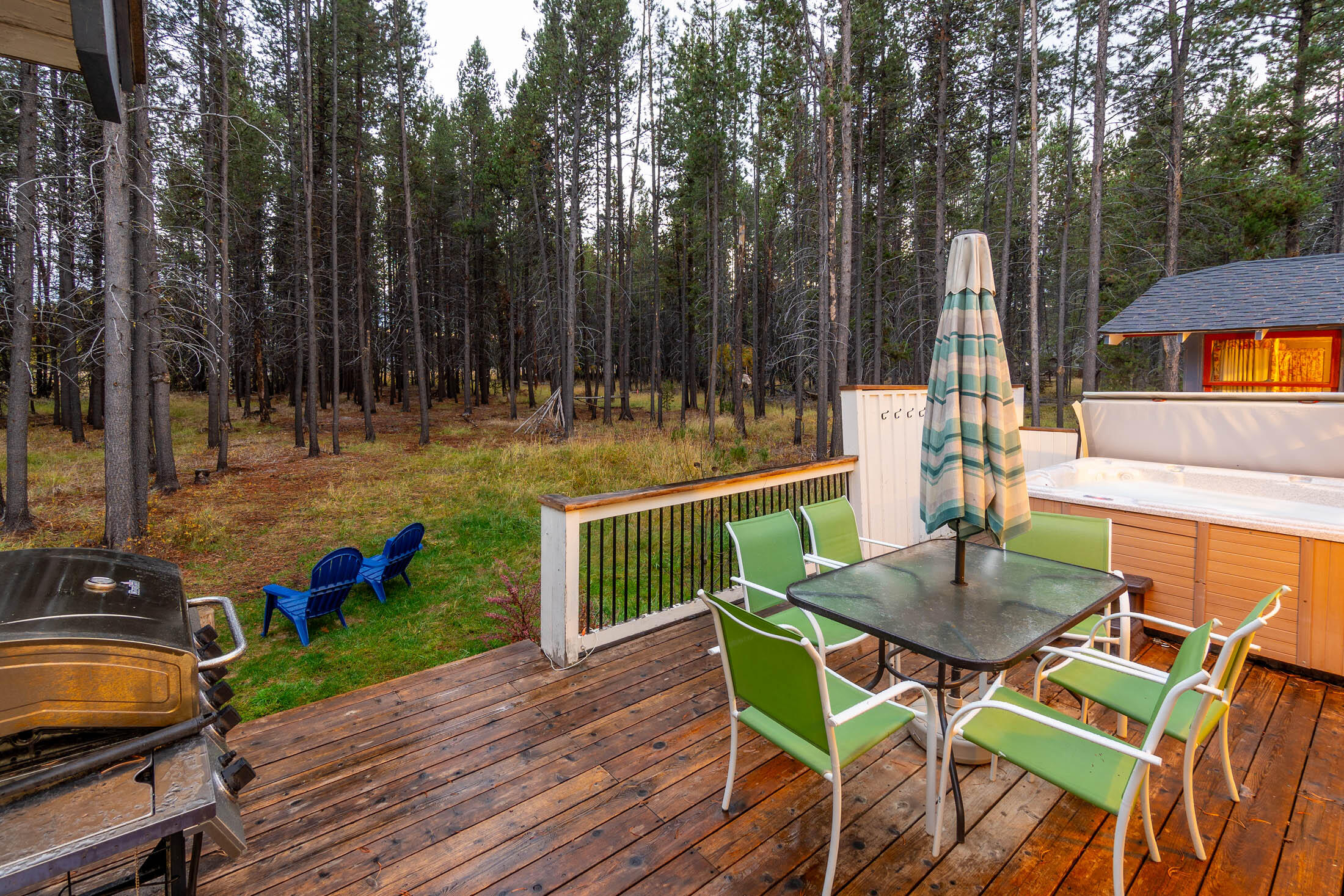 17009 Covina Road Bend, OR 97707 - Photo 30 of 38 Back Deck