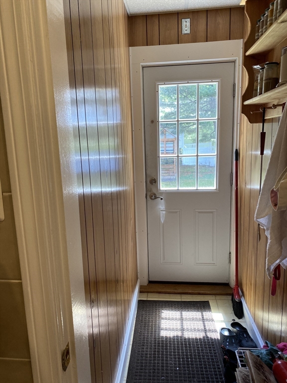 24 Lawrence Street Woburn, MA 01801 - Photo 11 of 14