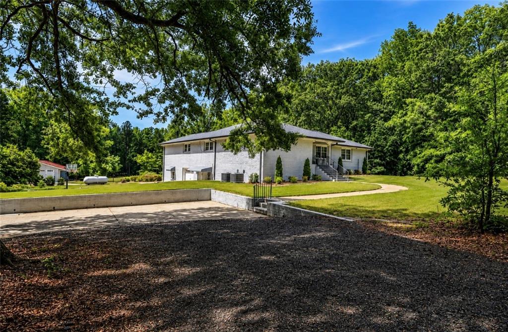 4012 Morris Road Powder Springs, GA 30127 - Photo 5 of 64
