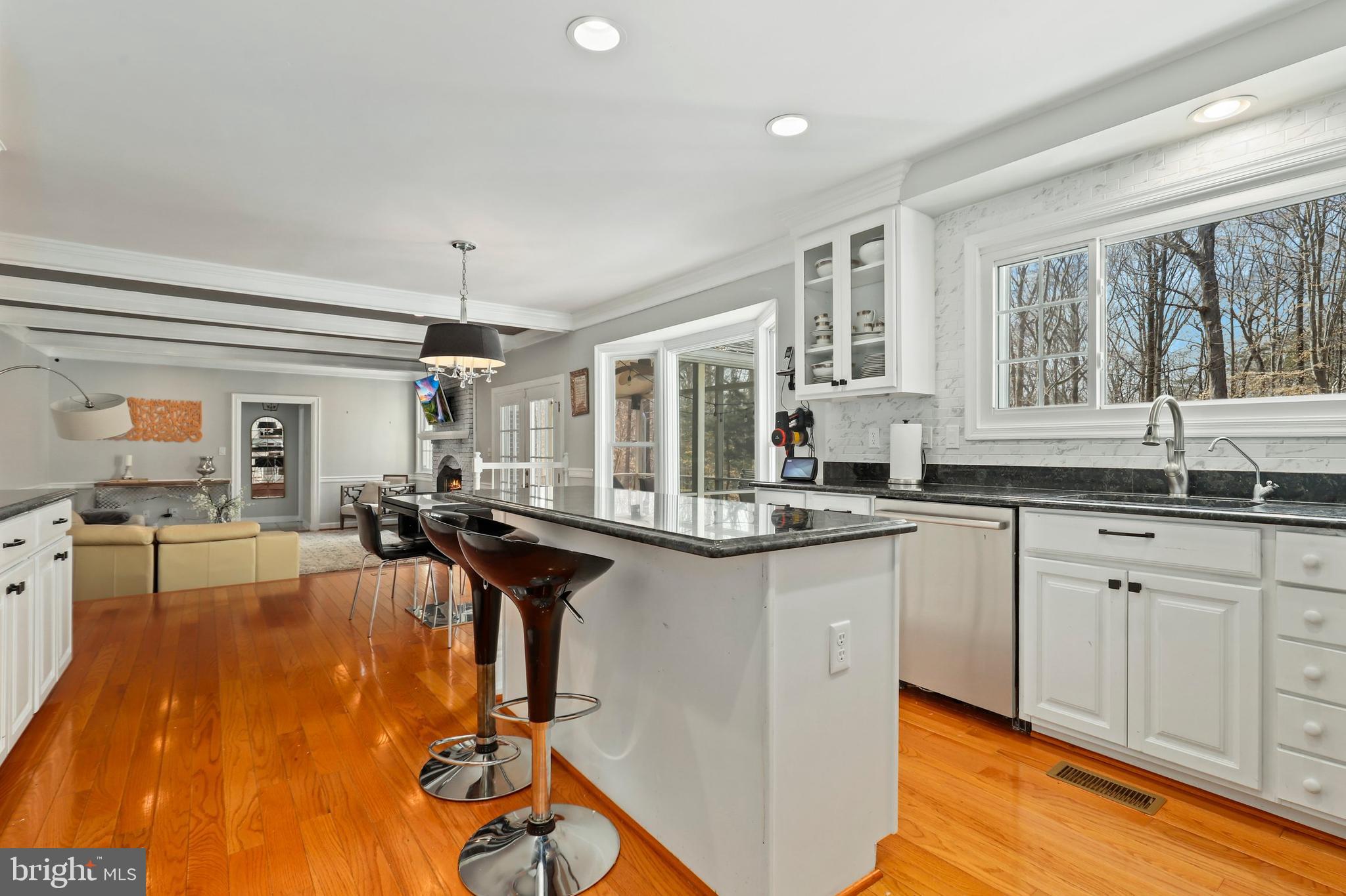 9830 Hampton Road Fairfax Station, VA 22039 - Photo 20 of 71