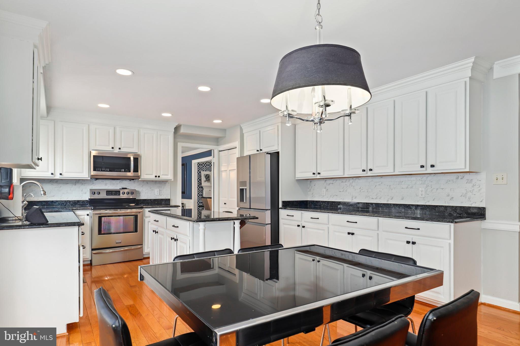 9830 Hampton Road Fairfax Station, VA 22039 - Photo 22 of 71