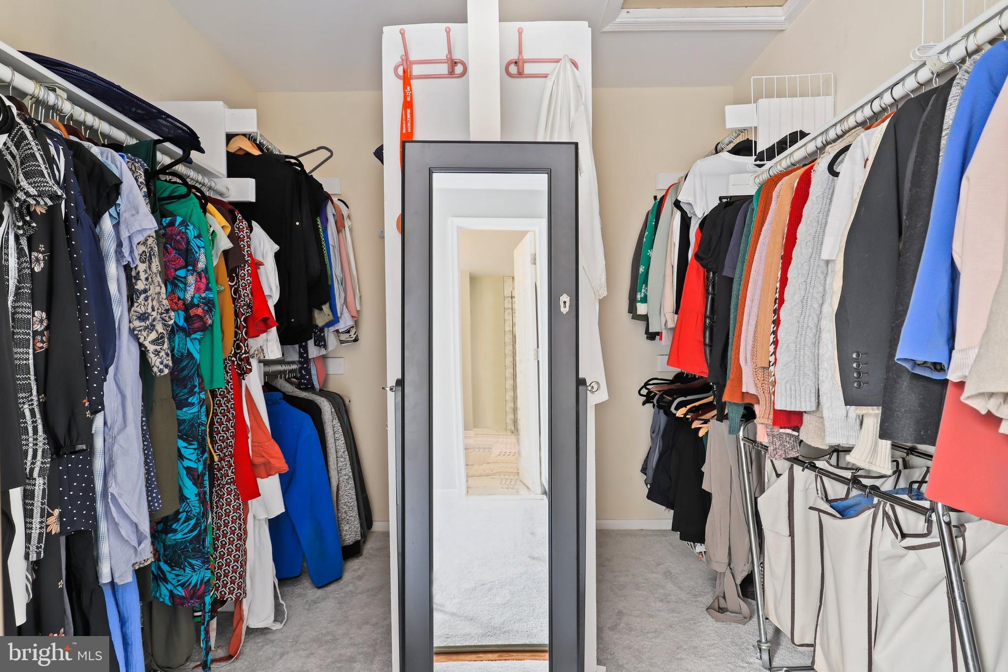 9830 Hampton Road Fairfax Station, VA 22039 - Photo 35 of 71