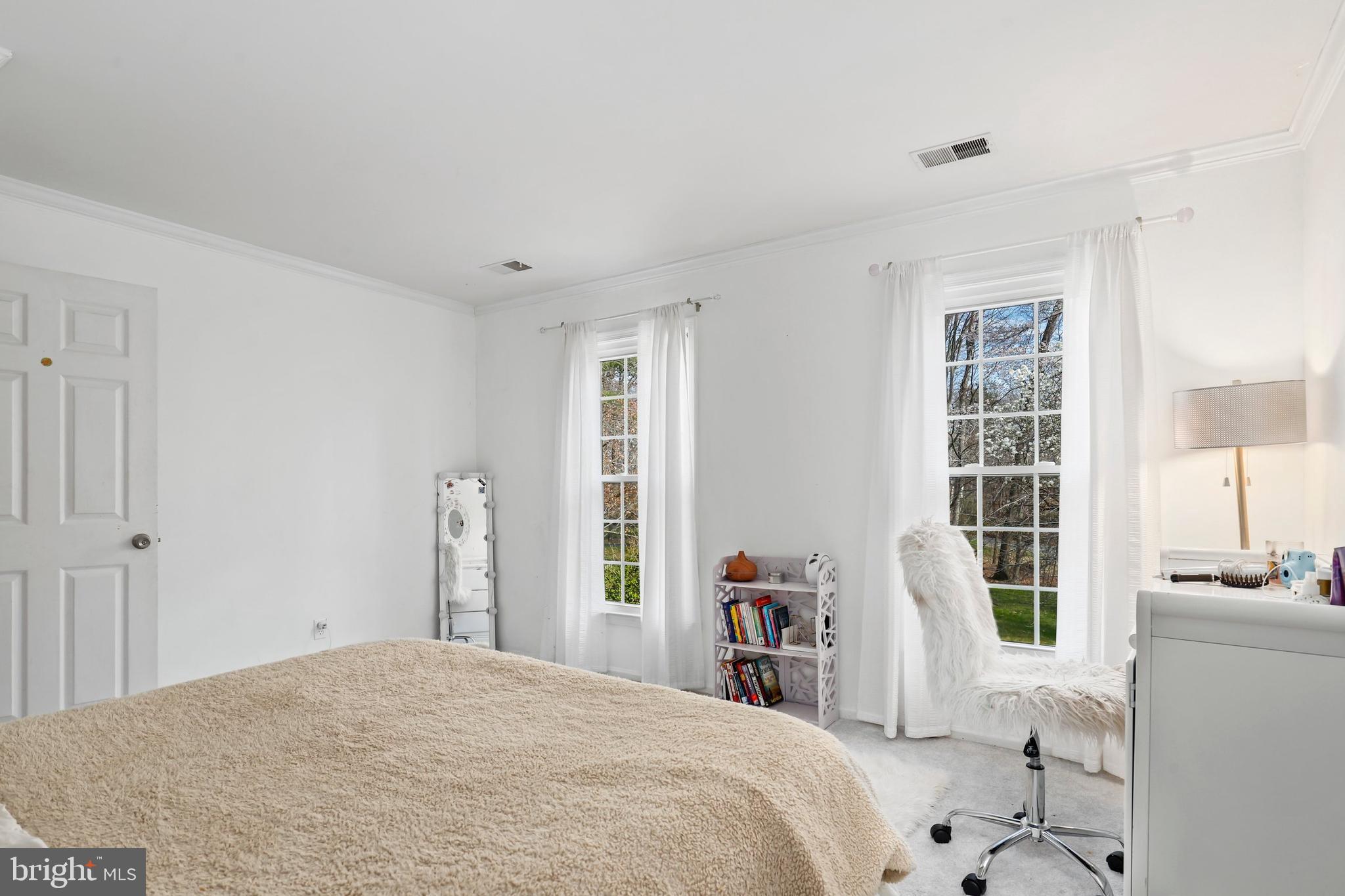 9830 Hampton Road Fairfax Station, VA 22039 - Photo 39 of 71