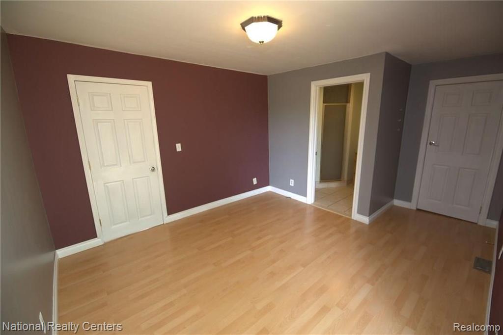 2790 Harvey Street Rochester, MI 48309 - Photo 18 of 21