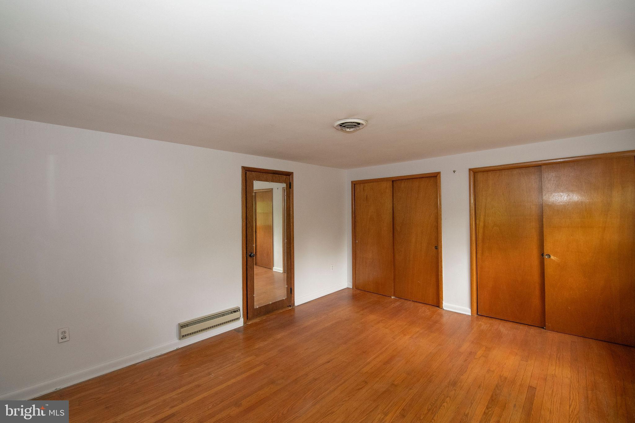 927 Herman Road Horsham, PA 19044 - Photo 34 of 50 3rd floor 2nd bedroom o