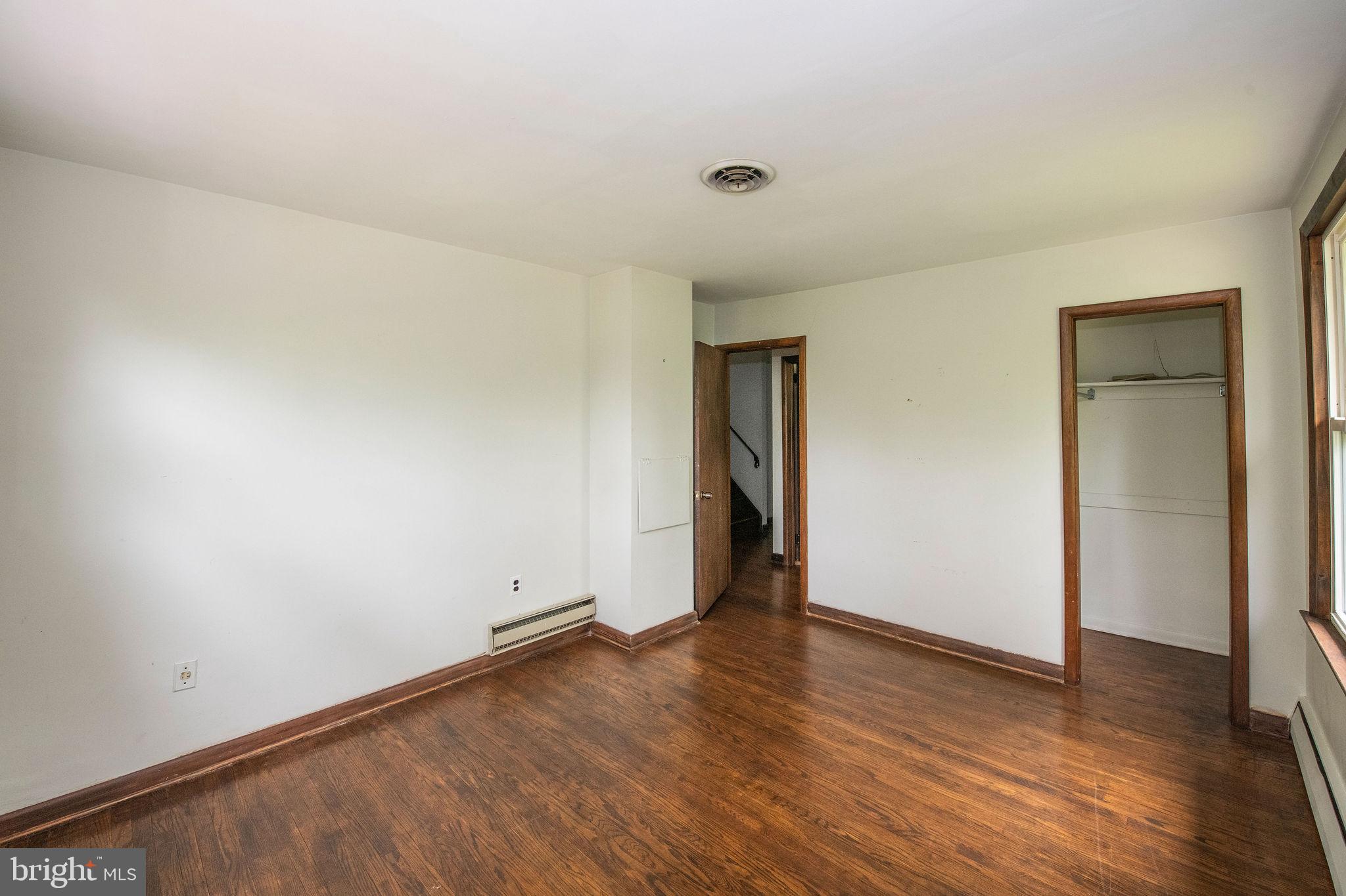 927 Herman Road Horsham, PA 19044 - Photo 39 of 50 2nd floor bedroom 3