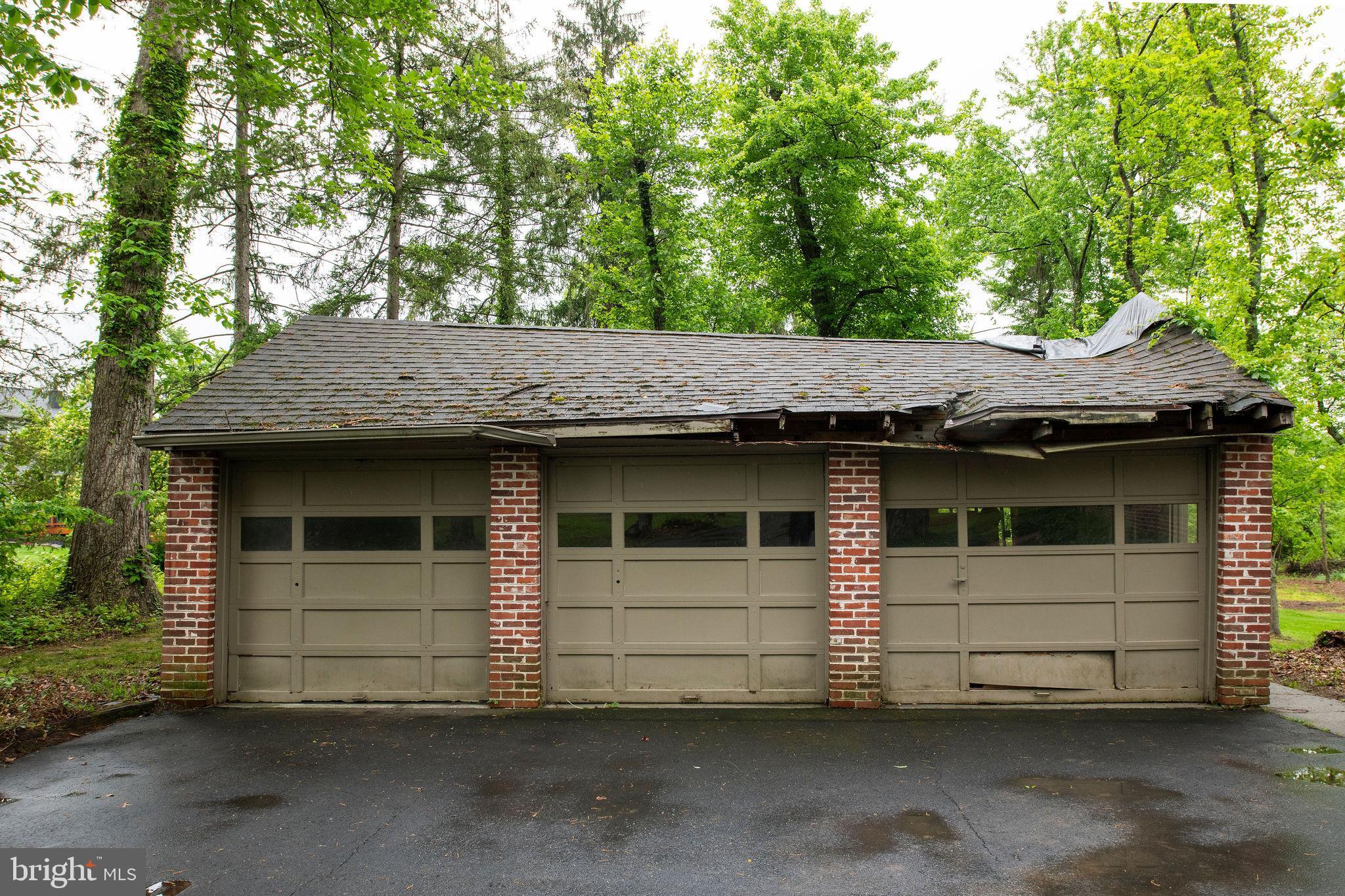 927 Herman Road Horsham, PA 19044 - Photo 49 of 50 detached garage-has potential