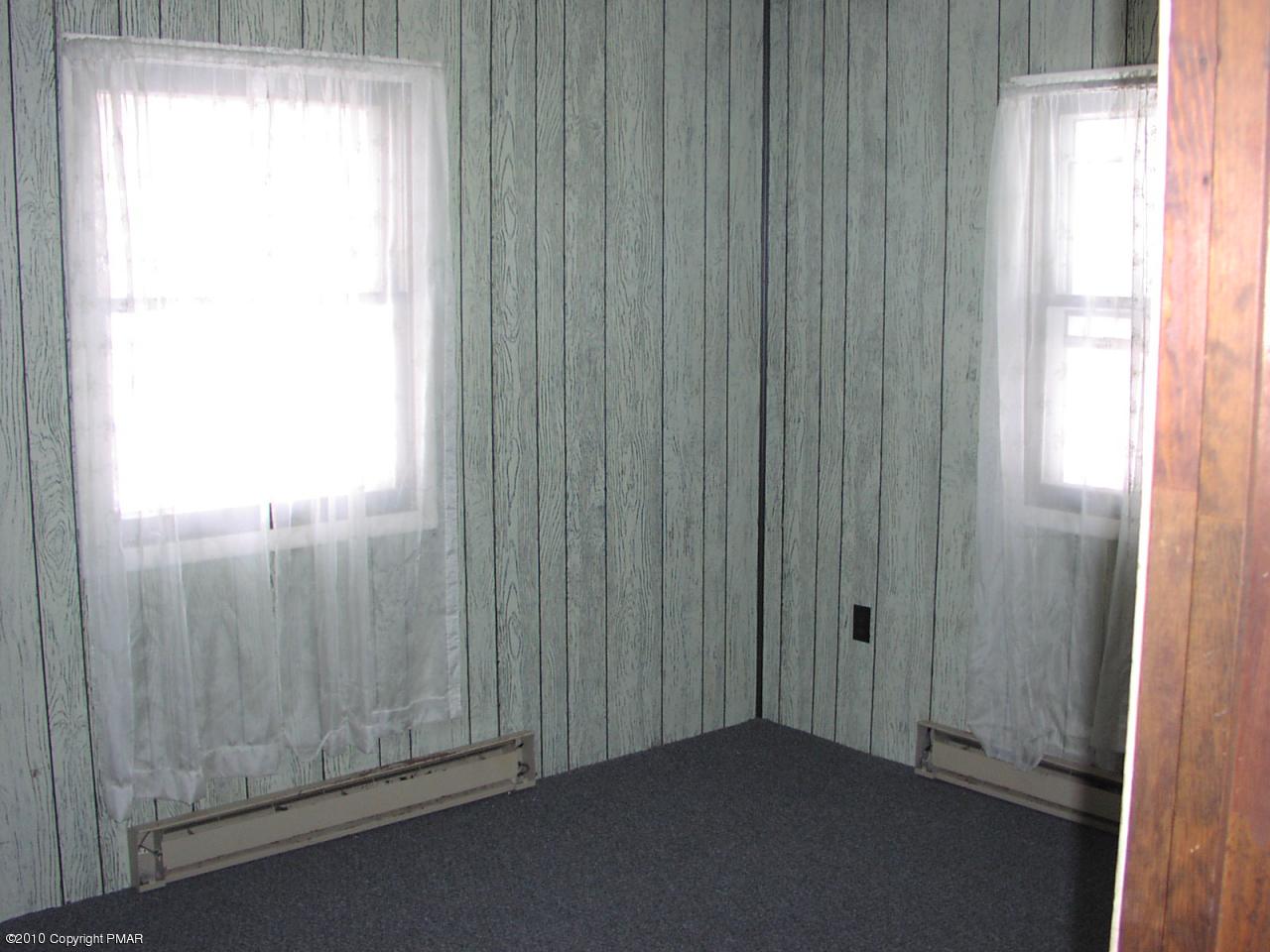 3165 Snow Hill Road Cresco, PA 18326 - Photo 6 of 8 Bed 2