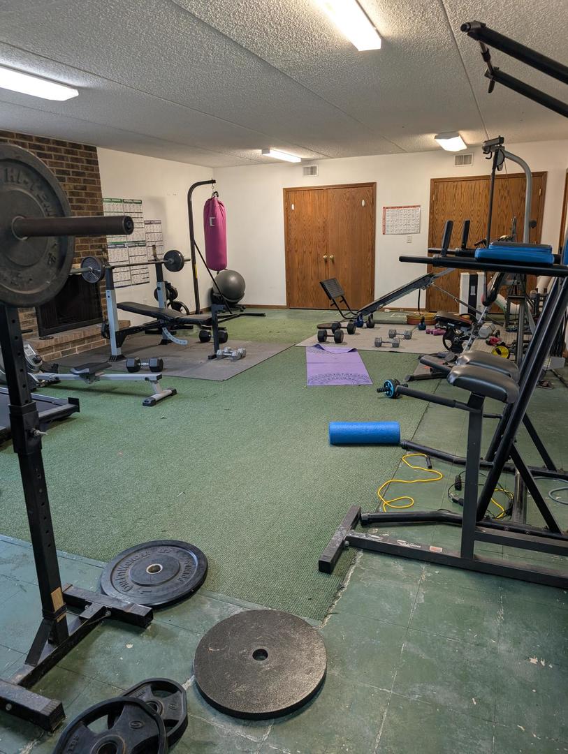 1424 Woodbridge Road, Unit 2H Joliet, IL 60436 - Photo 21 of 34 Gallery Image 21