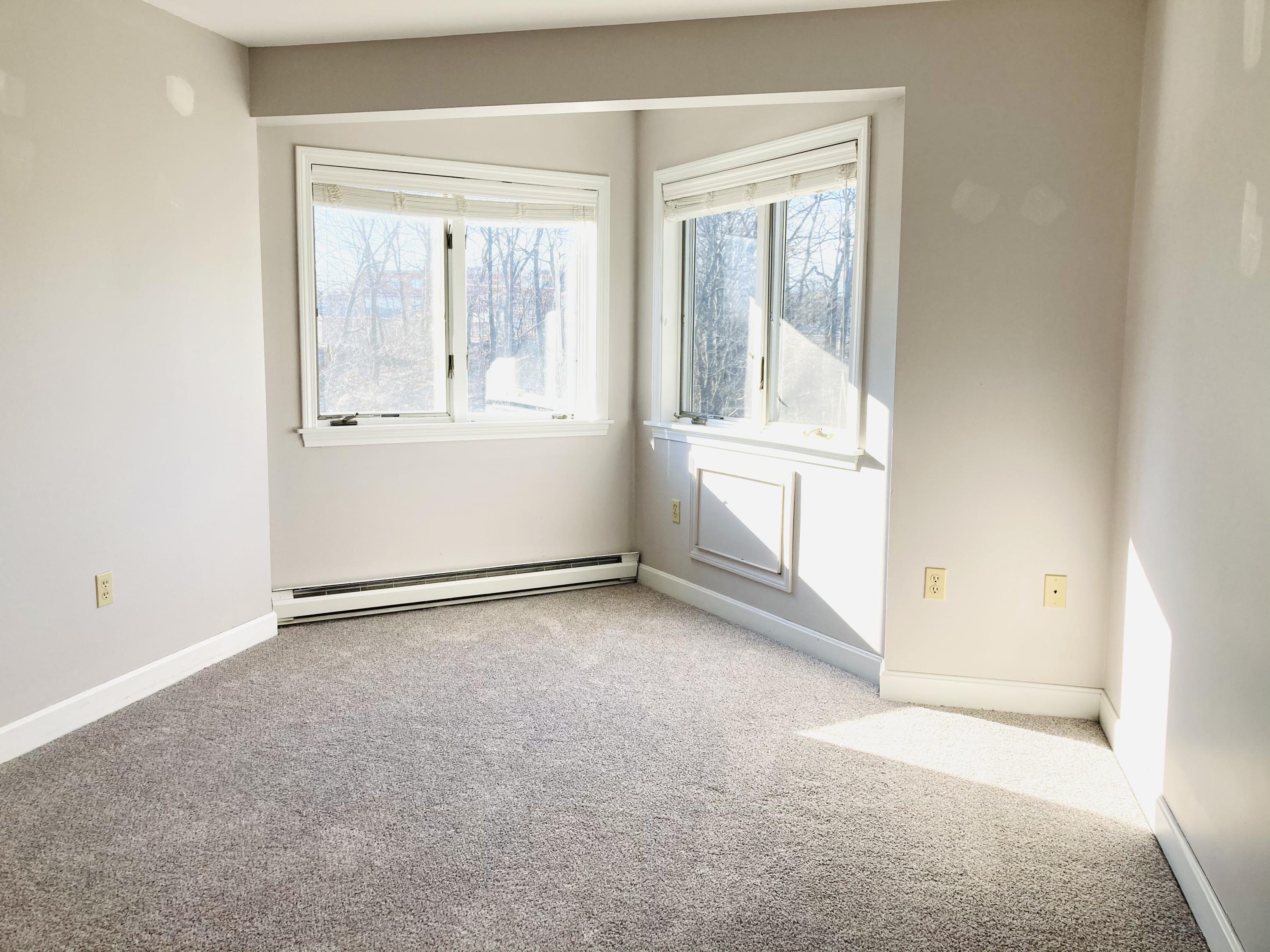 22 Back Cove Estates Road, Unit 22 Portland, ME 04103 - Photo 5 of 14 Bedroom 1