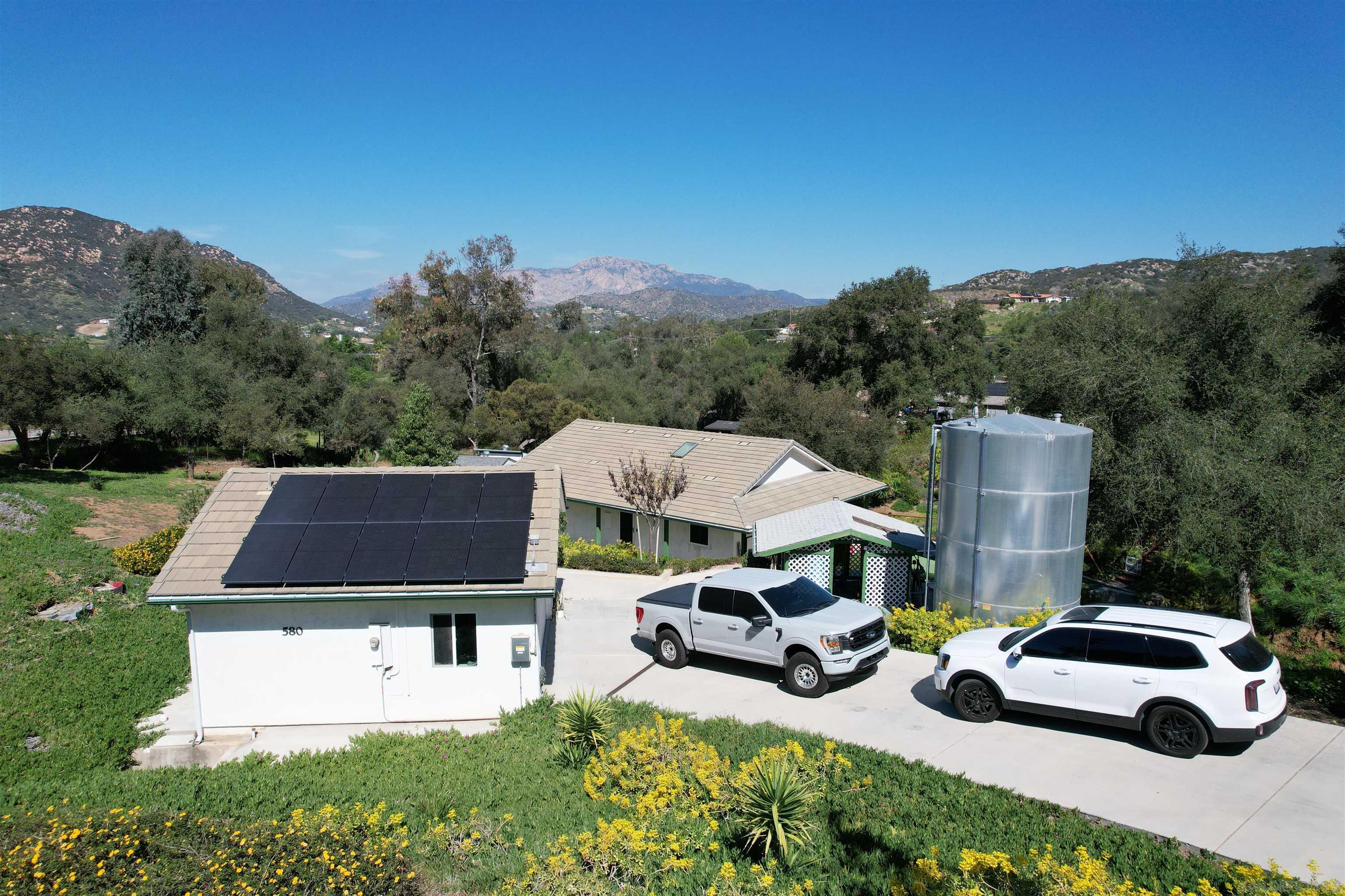 580 South Grade Road Alpine, CA 91901 - Photo 40 of 53