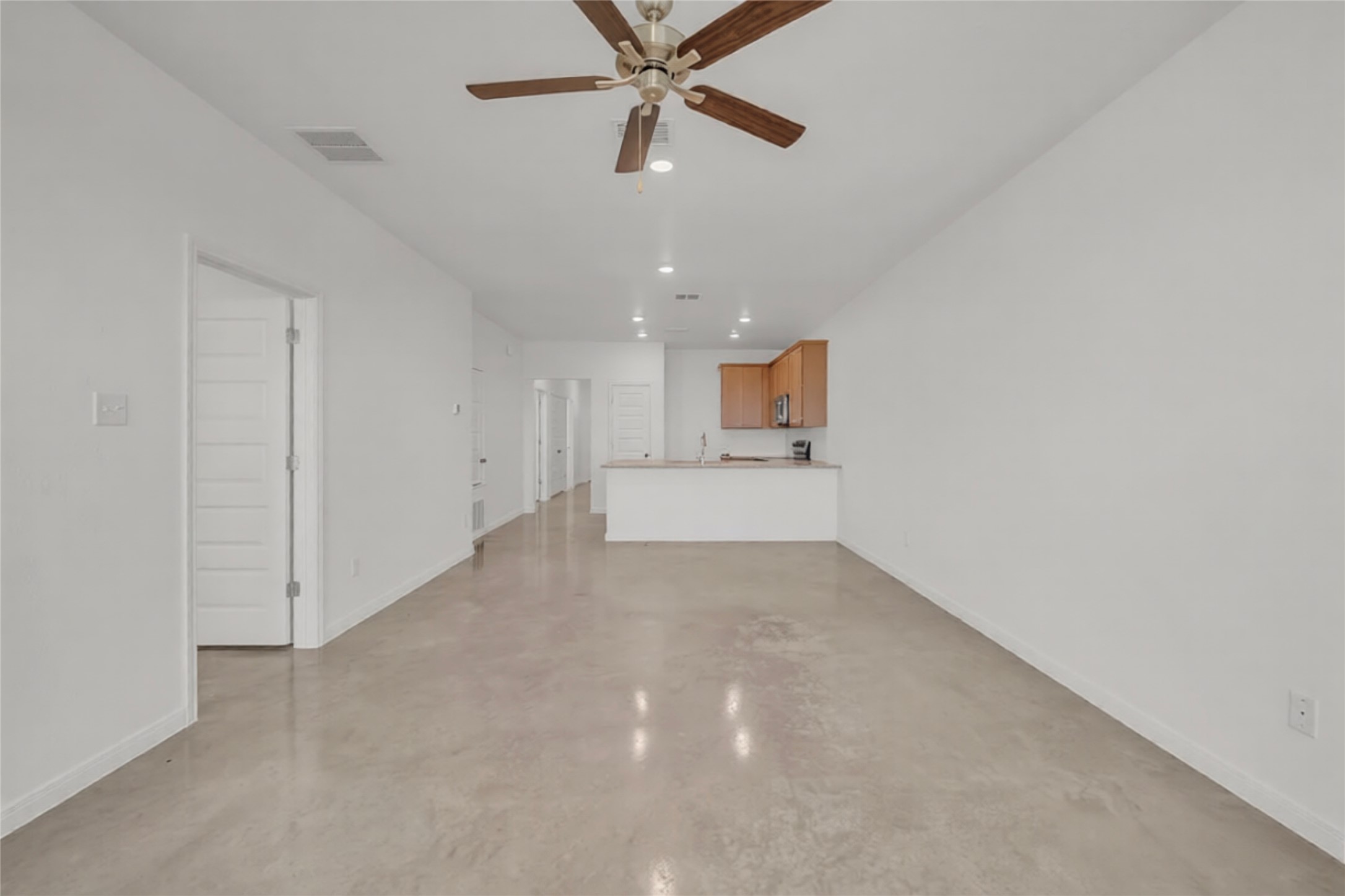 2928 B Wildcat Road, Unit B Temple, TX 76501 - Photo 3 of 15