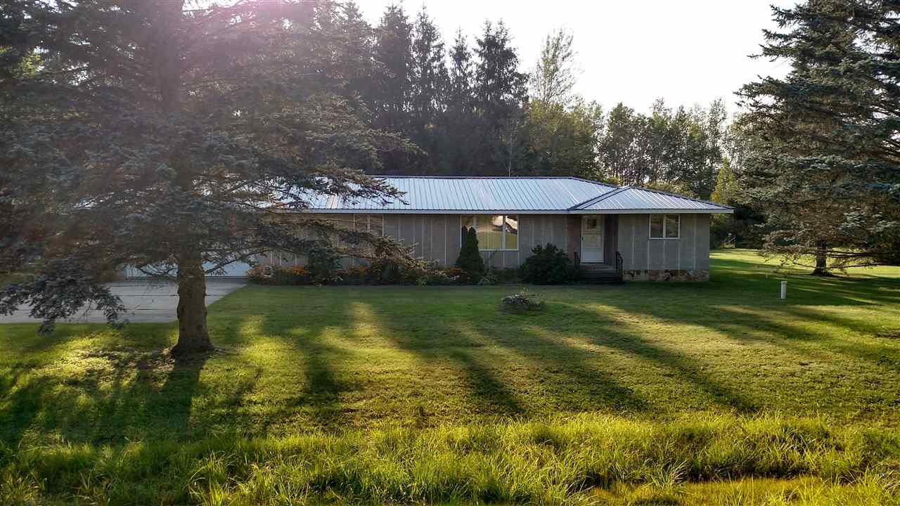 5495 North Townline Road Sterling, MI 48659 - Photo 1 of 17 1838114.JPG