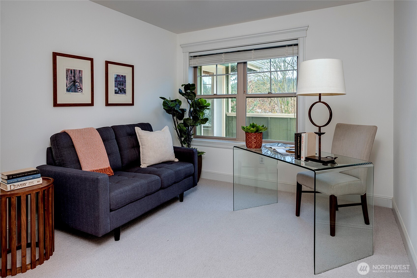 3150 West Government Way, Unit 404 Seattle, WA 98199 - Photo 18 of 28