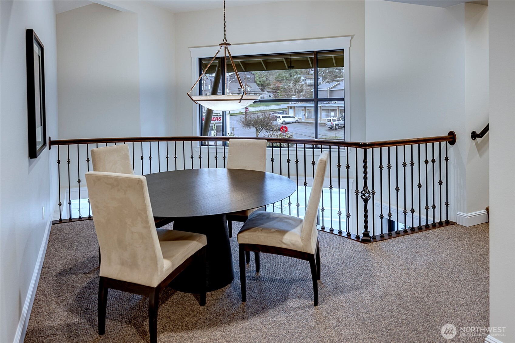 3150 West Government Way, Unit 404 Seattle, WA 98199 - Photo 26 of 28