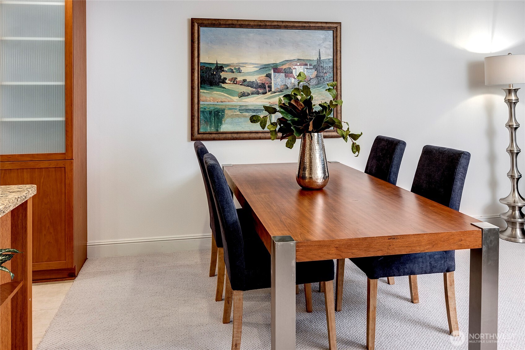 3150 West Government Way, Unit 404 Seattle, WA 98199 - Photo 10 of 28