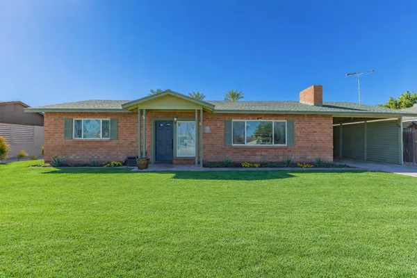 $2,500 | 411 East Wigwam Boulevard, Litchfield Park, AZ 85340