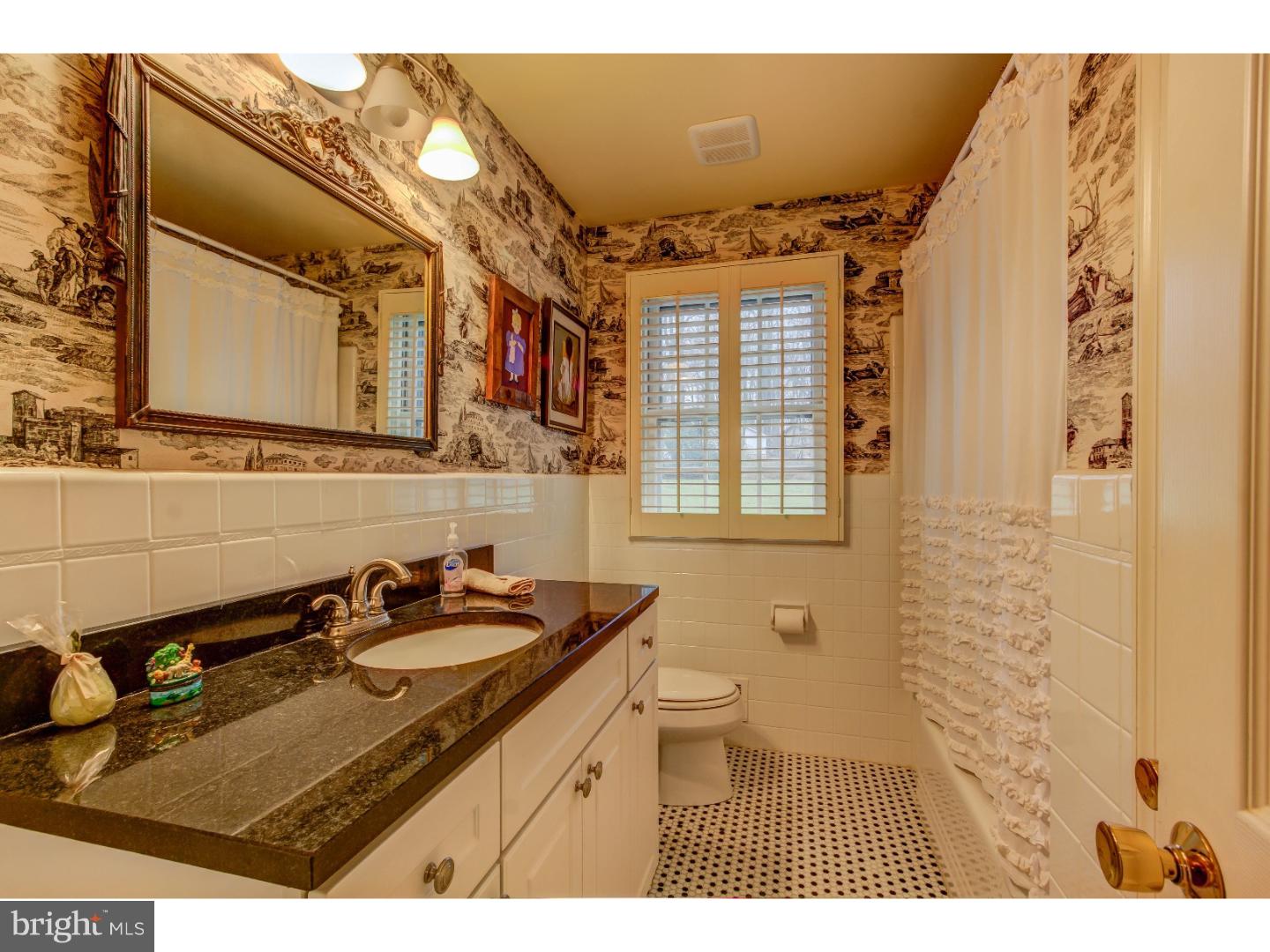 636 Llewelyn Road Berwyn, PA 19312 - Photo 13 of 25