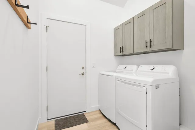 $404,900 | 106 Lupine, Poynette, WI 53955