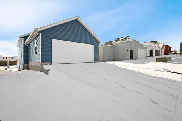 $404,900 | 106 Lupine, Poynette, WI 53955