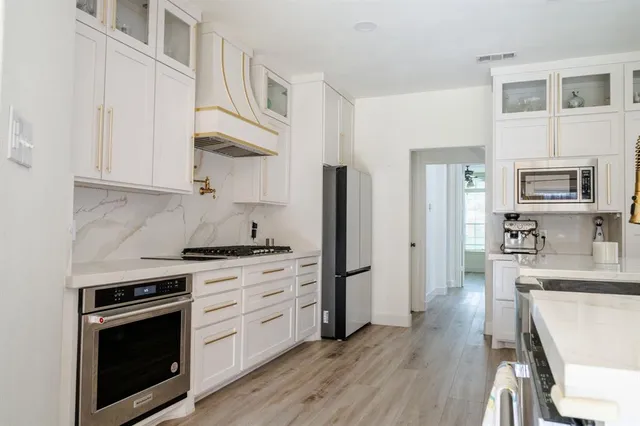 $738,000 | 3221 Summerfield Drive, Richardson, TX 75082