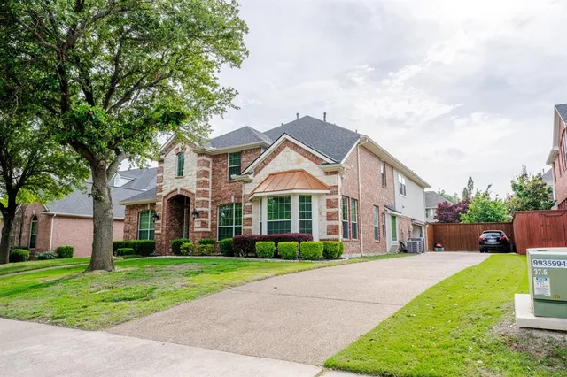 $738,000 | 3221 Summerfield Drive, Richardson, TX 75082