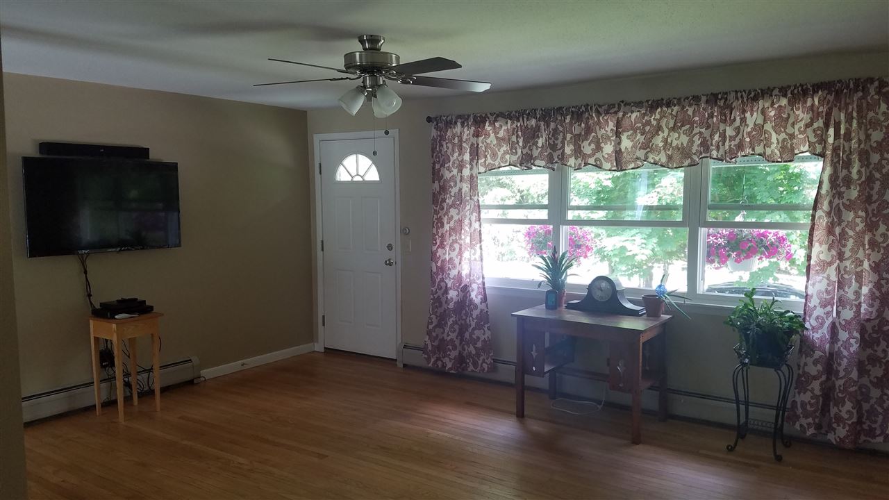 6 Cedar Cliff Road Barre Town, VT 05641 - Photo 4 of 29