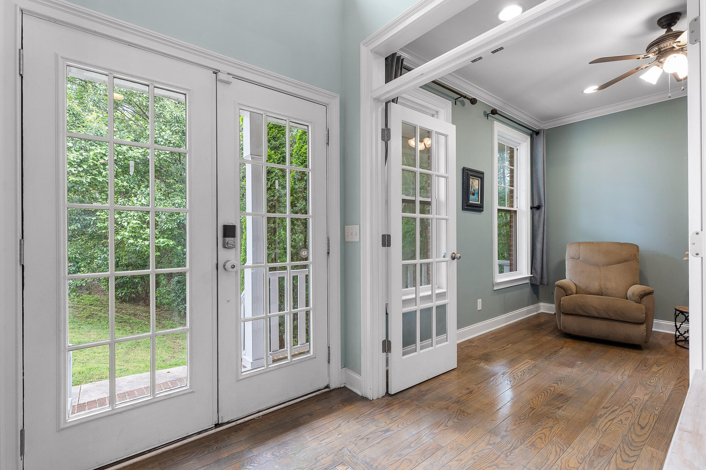 128 Windsor Drive Ringgold, GA 30736 - Photo 3 of 37 128 Windsor Ln.