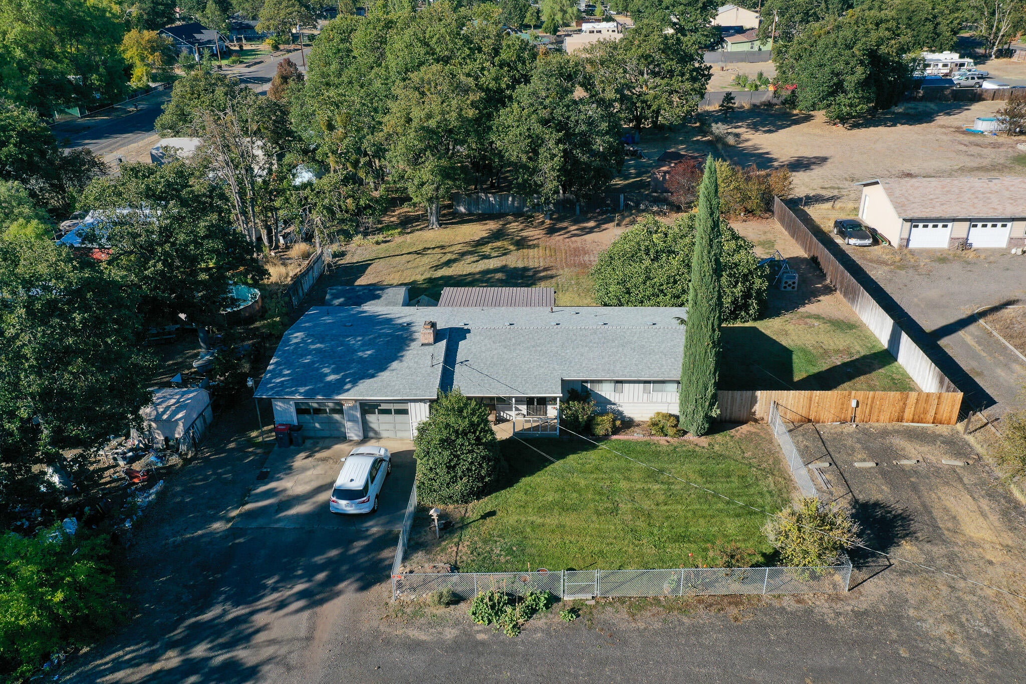 614 West Gregory Road Central Point, OR 97502 - Photo 14 of 22 DJI_0900