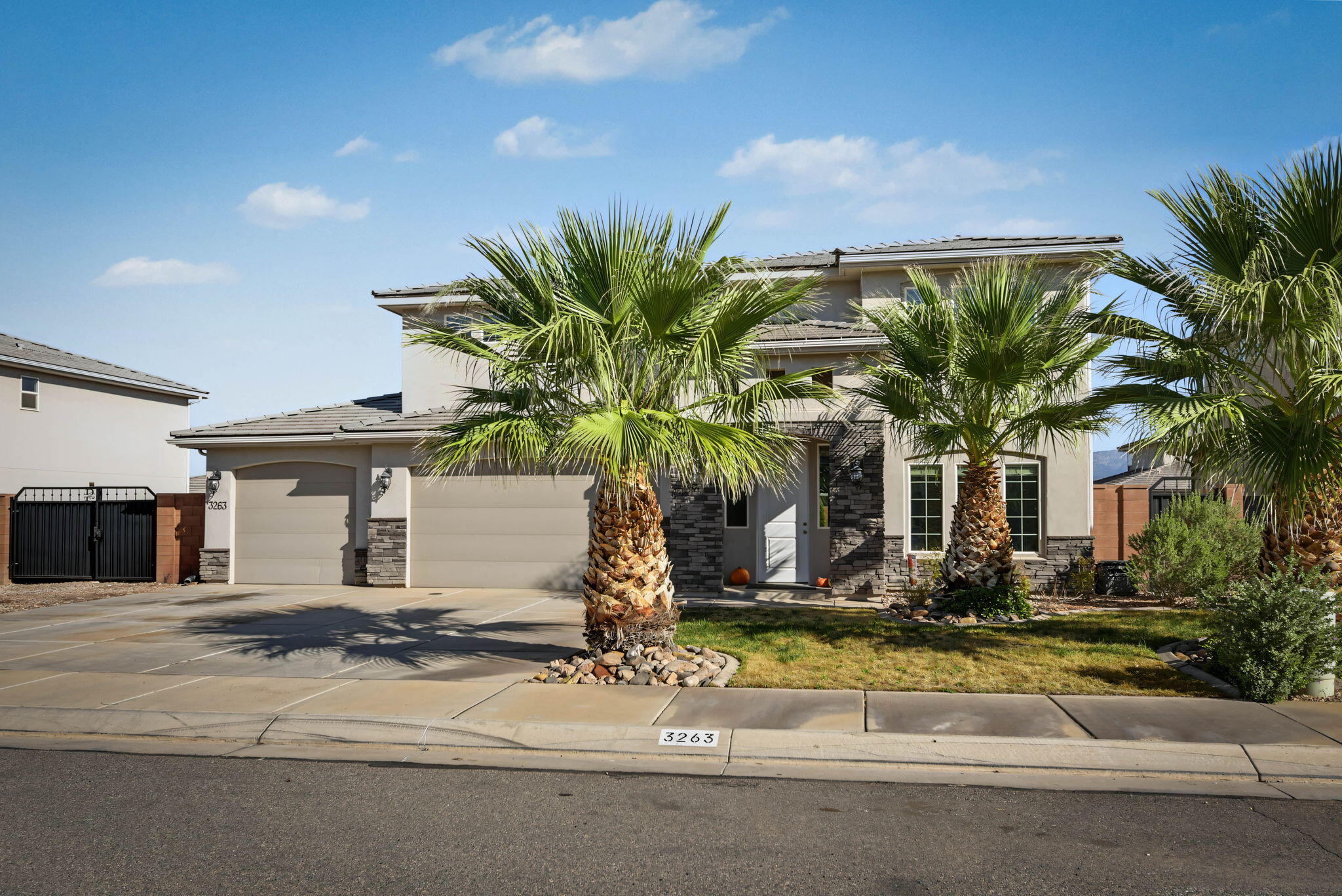 3263 East 3050 S Street St. George, UT 84790 - Photo 3 of 42 Front Exterior