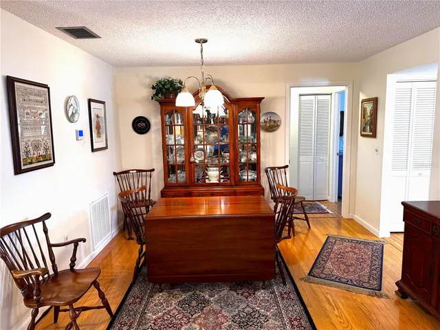 $470,000 | 229 Laurel Hollow Drive, Unit 83, Nokomis, FL 34275