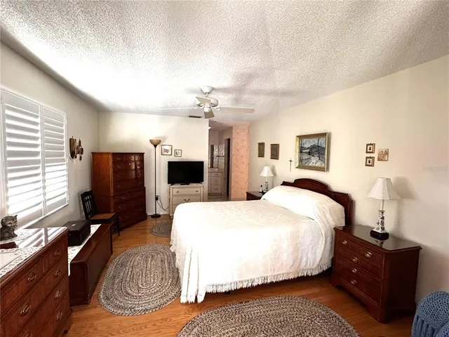 $470,000 | 229 Laurel Hollow Drive, Unit 83, Nokomis, FL 34275