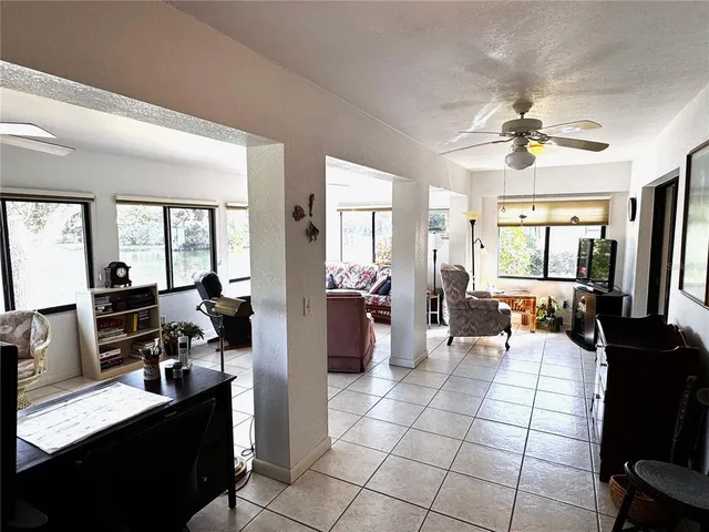$470,000 | 229 Laurel Hollow Drive, Unit 83, Nokomis, FL 34275