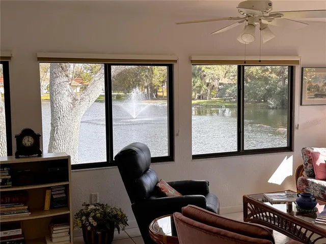 $470,000 | 229 Laurel Hollow Drive, Unit 83, Nokomis, FL 34275