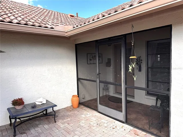 $470,000 | 229 Laurel Hollow Drive, Unit 83, Nokomis, FL 34275