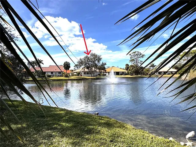 $470,000 | 229 Laurel Hollow Drive, Unit 83, Nokomis, FL 34275