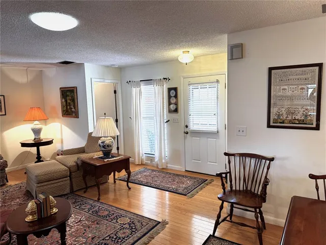 $470,000 | 229 Laurel Hollow Drive, Unit 83, Nokomis, FL 34275