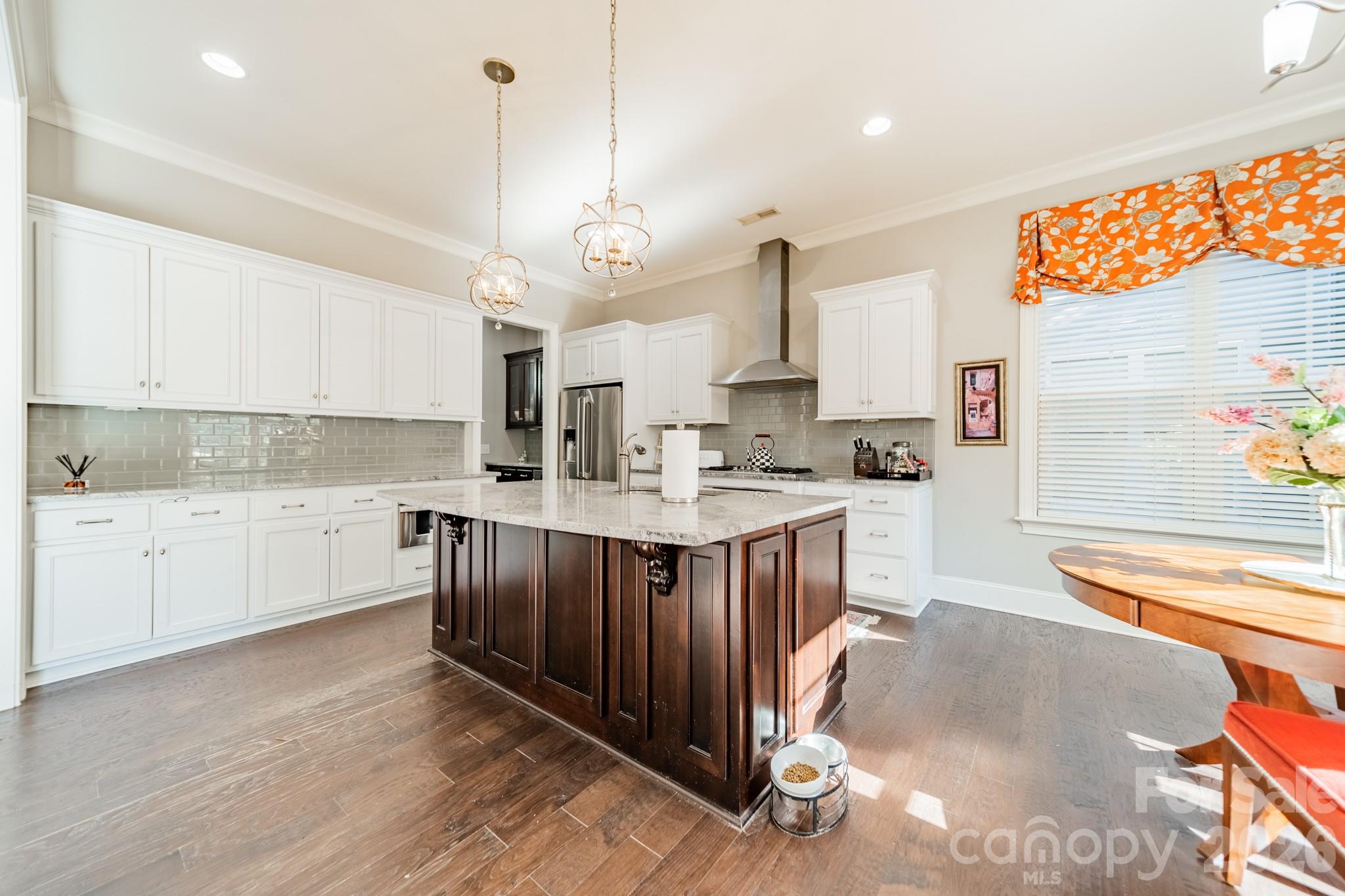 131 Boyce Road Charlotte, NC 28211 - Photo 12 of 48