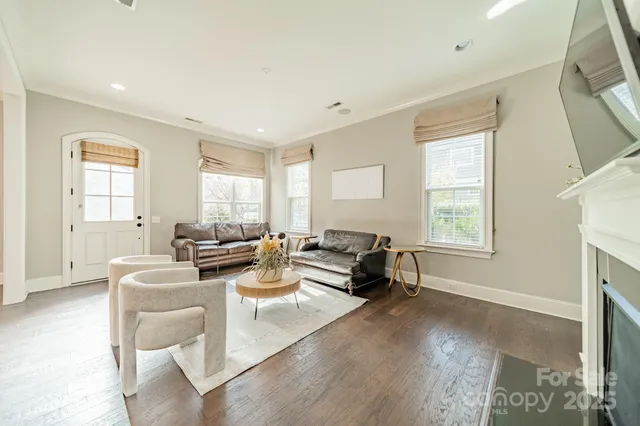 $750,000 | 131 Boyce Road, Charlotte, NC 28211