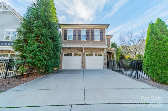 $750,000 | 131 Boyce Road, Charlotte, NC 28211