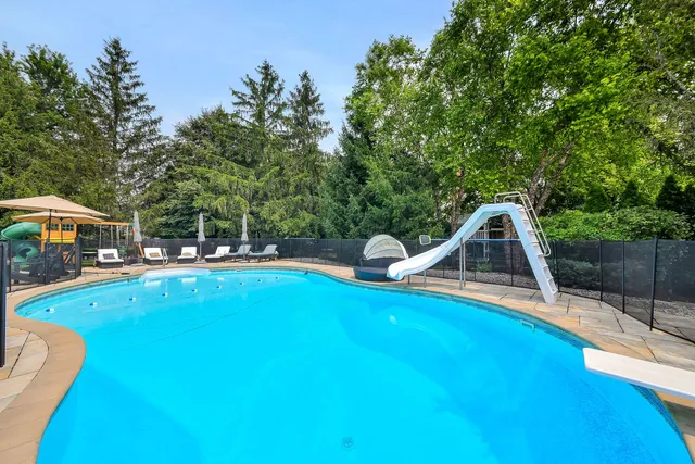 $6,500 | 3N943 Walt Whitman Road, St. Charles, IL 60175