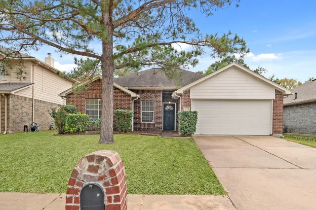 $1,700 | 21507 Bridgewater Pointe, Katy, TX 77449