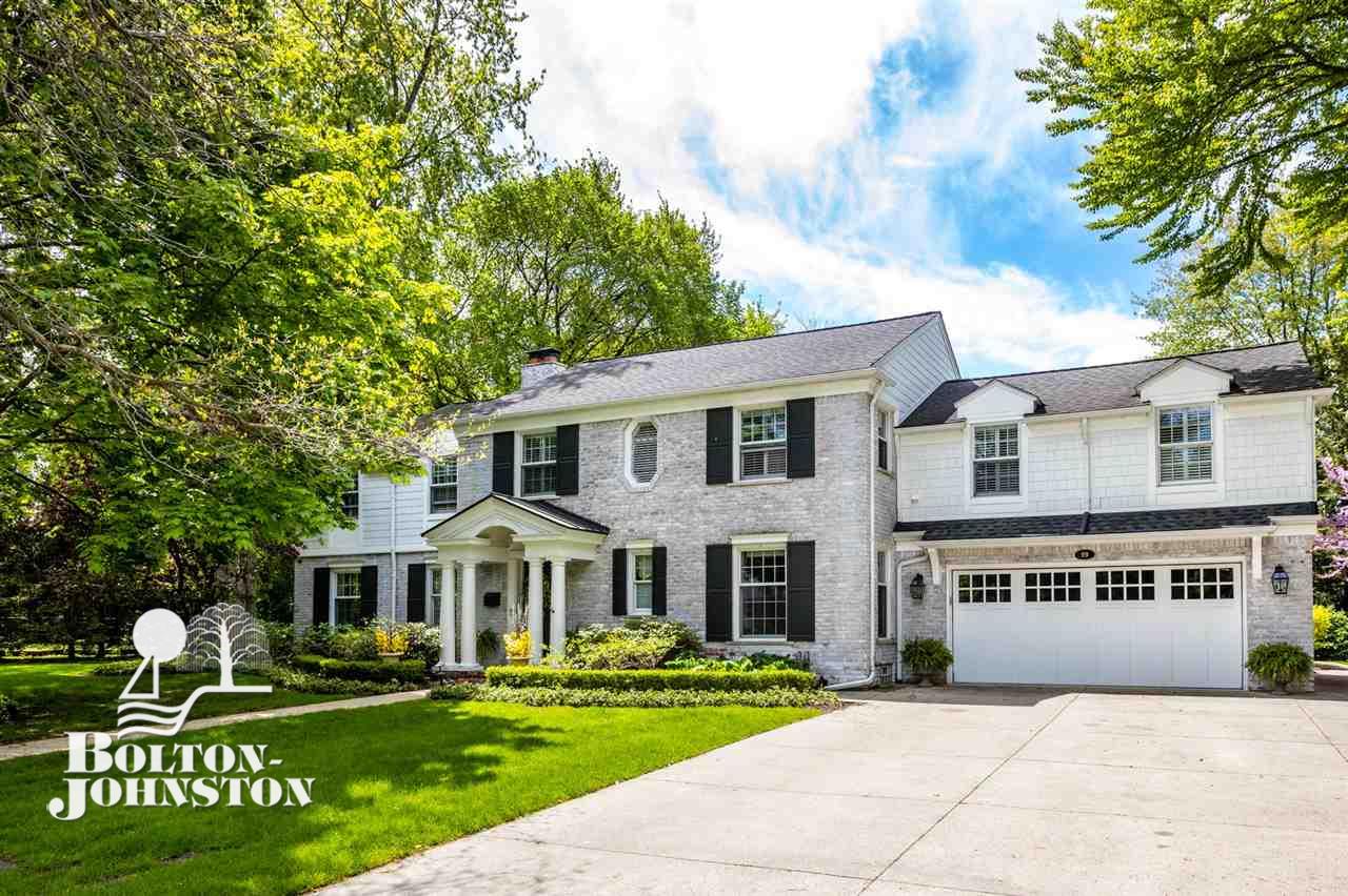 99 Stephens Road Grosse Pointe, MI 48236 - Photo 1 of 75 99 Stephens