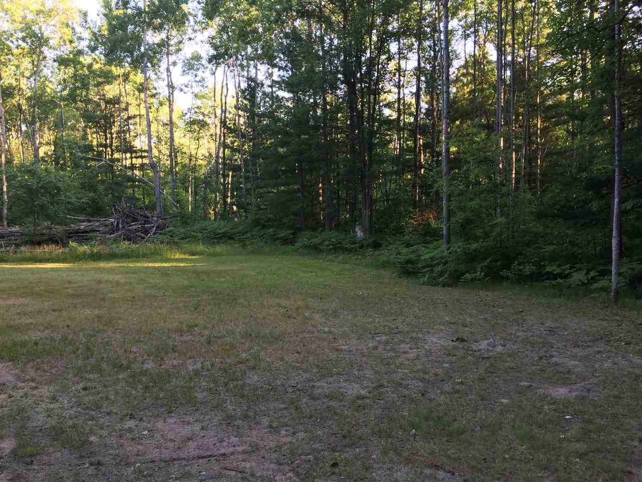 2745 Hoosier Valley Road Traverse City, MI 49685 - Photo 7 of 23 1820128-6.JPG