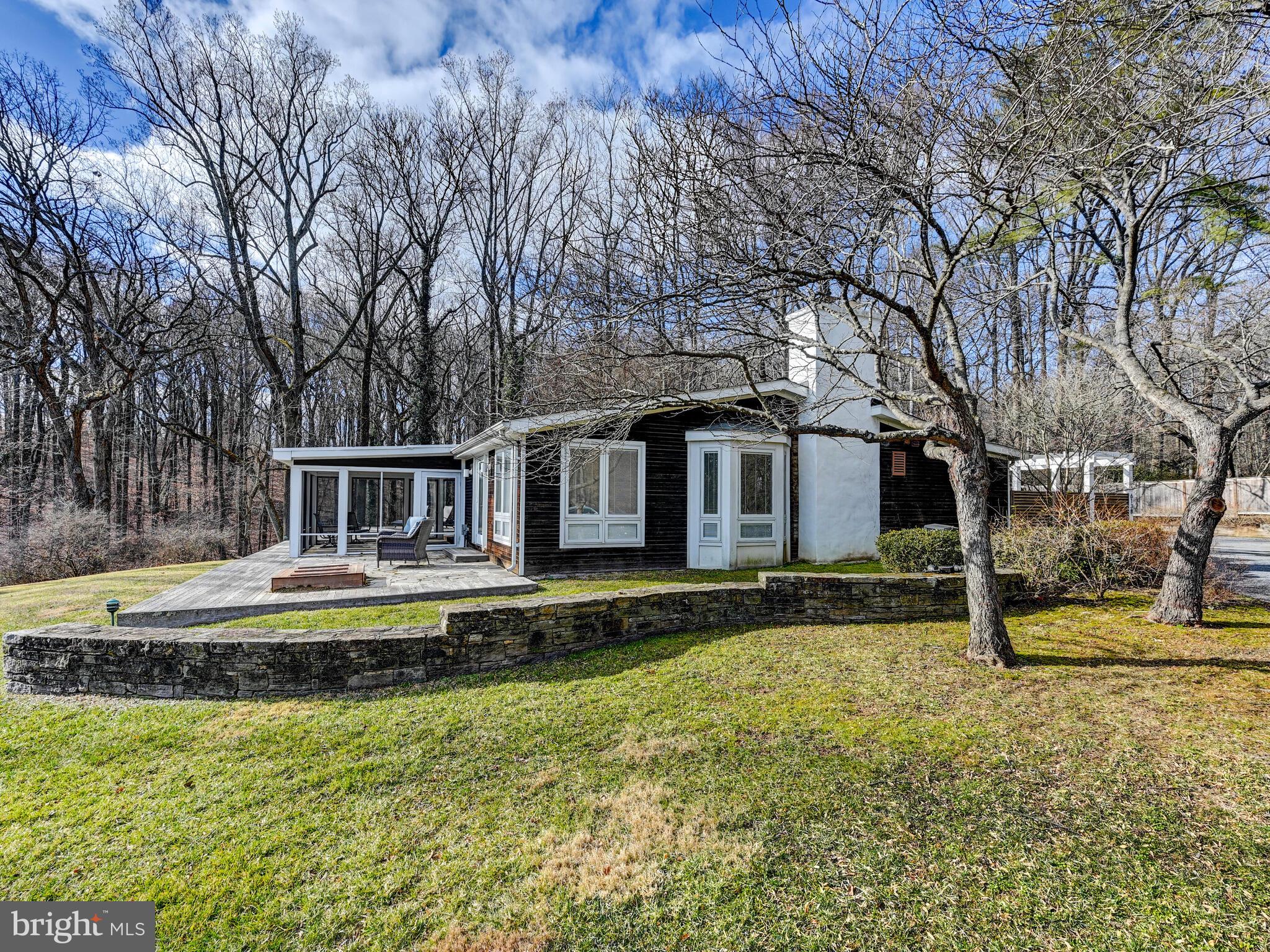 6138 Barroll Road Baltimore, MD 21209 - Photo 26 of 26 Charming getaway