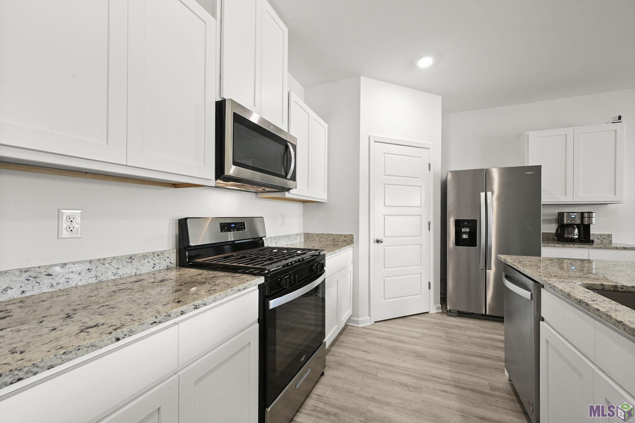 13414 Marsala Court Baton Rouge, LA 70817 - Photo 4 of 31 Gallery Image 4