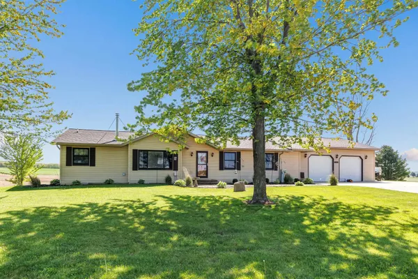 $449,900 | 6141 Morrison Road, De Pere, WI 54115