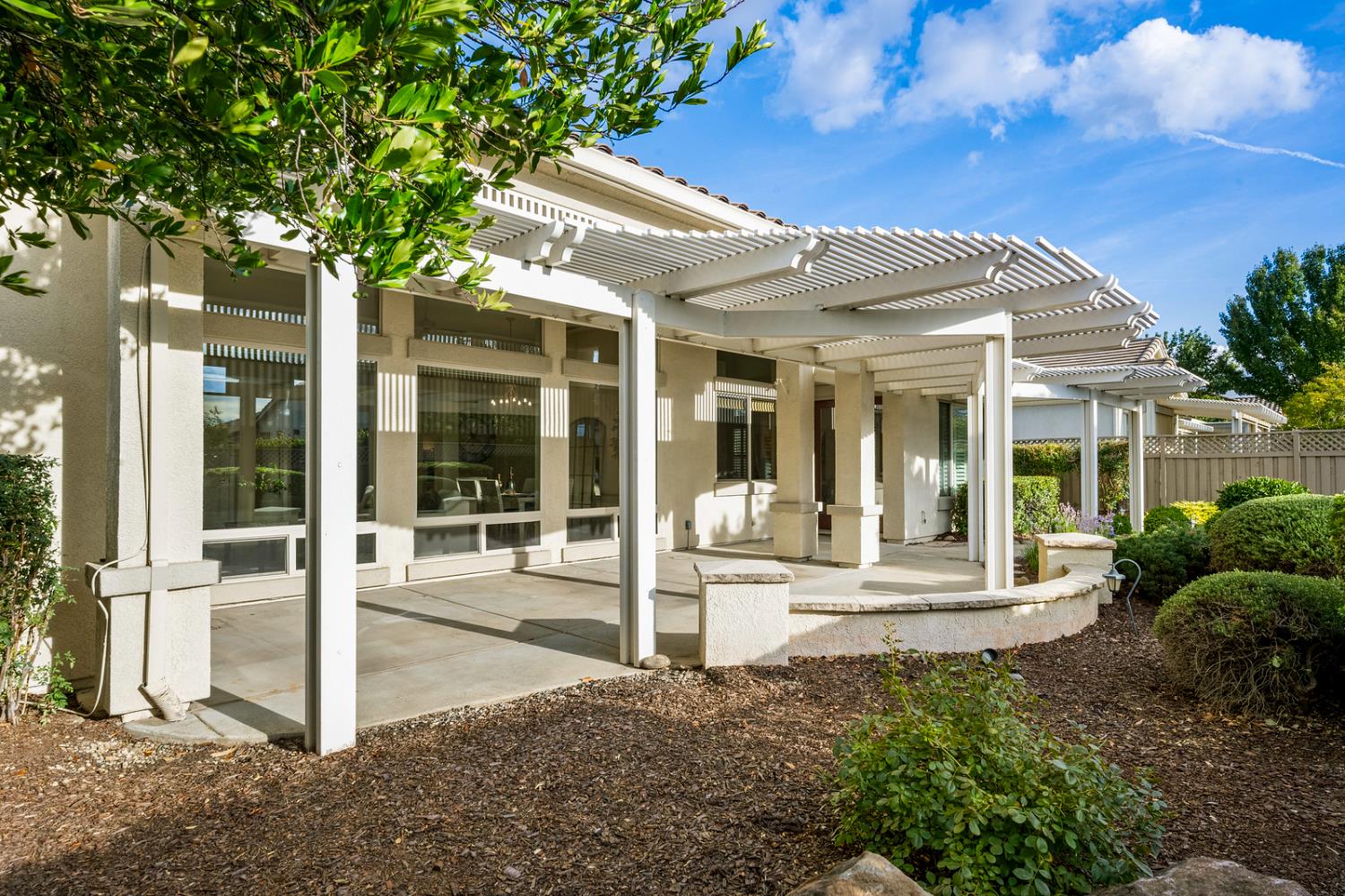 856 Mossy Ridge Lane Lincoln, CA 95648 - Photo 35 of 44 a view of a house with entrance gate