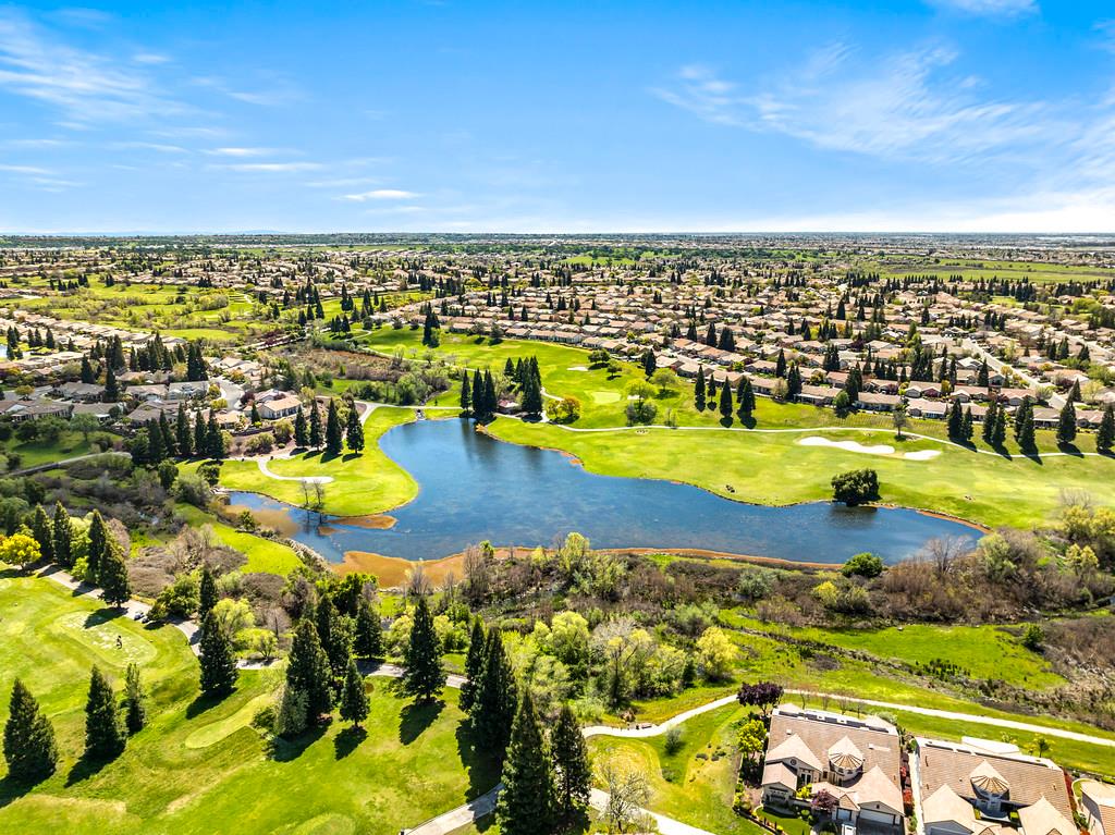 856 Mossy Ridge Lane Lincoln, CA 95648 - Photo 43 of 44 an aerial view of residential houses with outdoor space