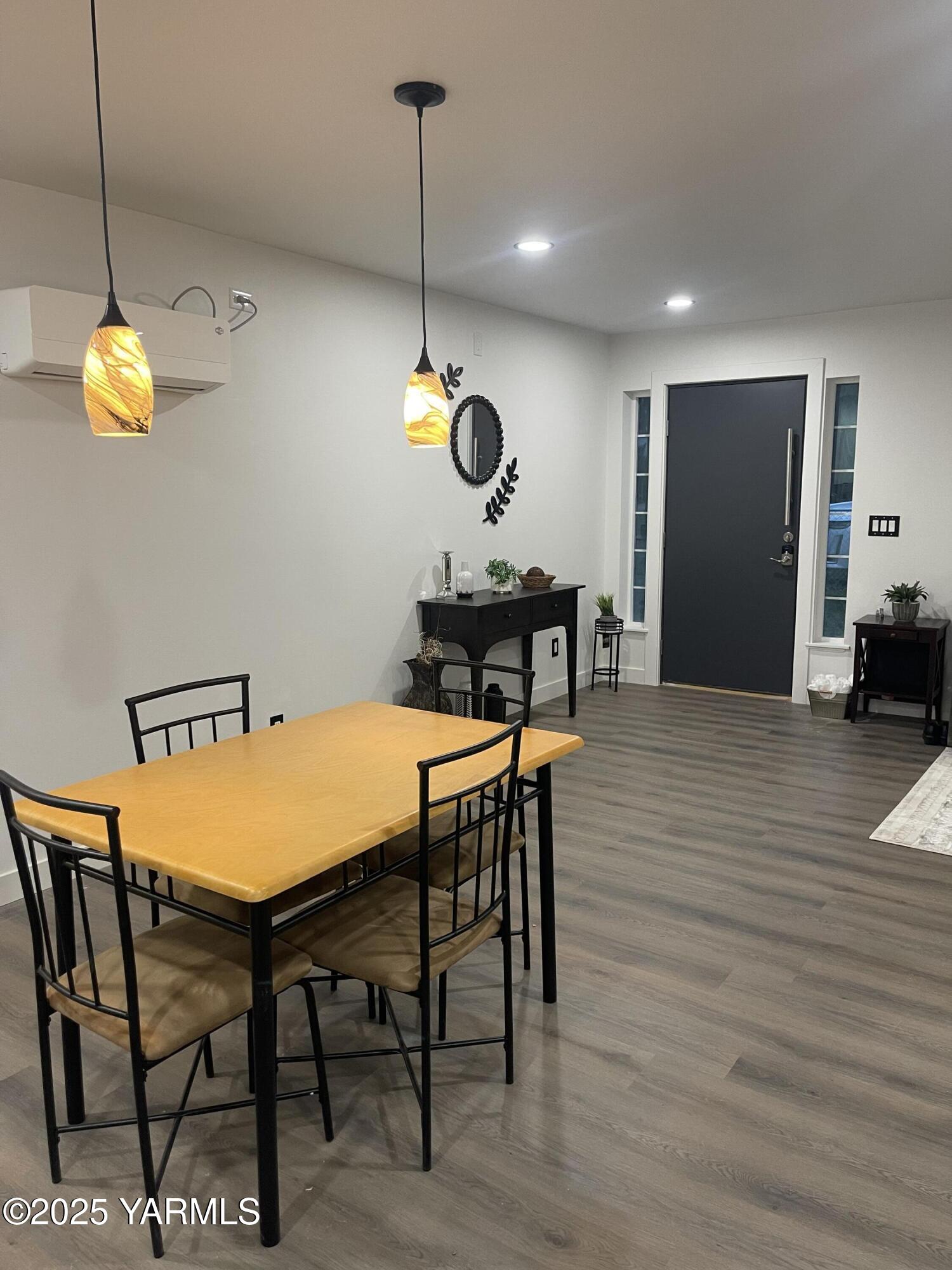 212 West Boulevard, Unit S Granger, WA 98932 - Photo 11 of 40